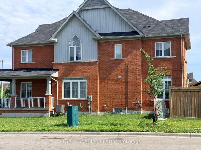 64 Lyle Drive, Clarington | 4Beds/3Bath, Townhouse, $3,000/mo | Condos. Ca