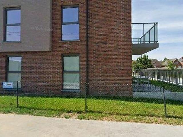 64 m2 apartment for rent in Aat
