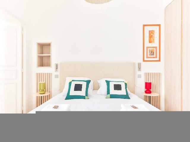 64 m² flat for 4 people ideally located in the heart of Saint Germain des Prés