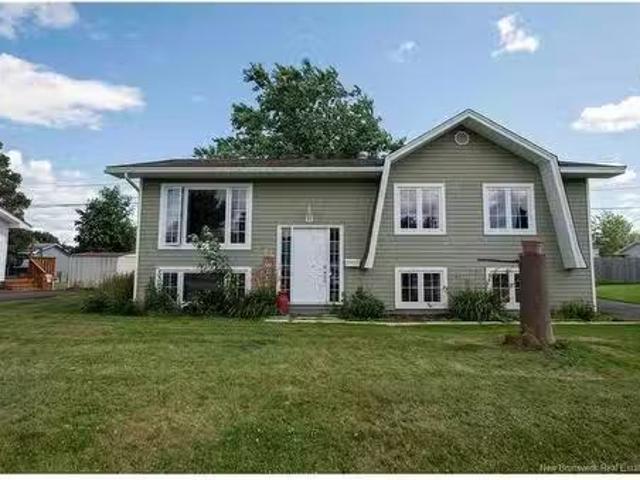 64 Pasadena Dr, Moncton, NB, E1G 1H5 house for sale Listing.