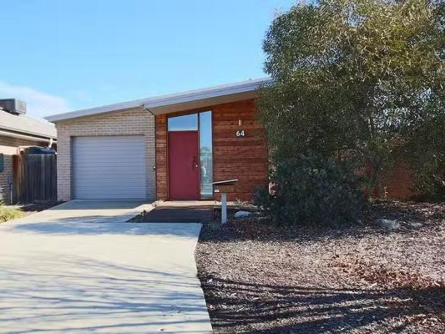 64 Patrick White Circuit, Franklin, ACT 2913