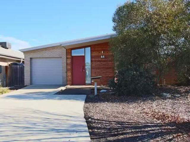 64 Patrick White Circuit, FRANKLIN House for rent Listed by L.