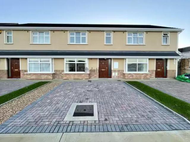 64 Radharc Na Siuire, Ballygunner, Co. Waterford is for rent