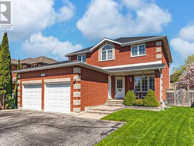 64 Summerset Drive, Barrie, ON, L4N 0B1 house for sale | Listing ID S12230 | Royal LePage