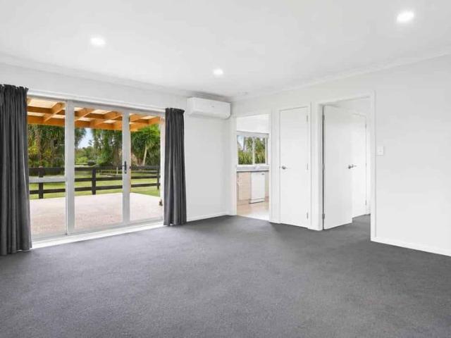 64a Houghton Road
