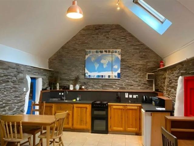 650,000 | Lough Ine, Skibbereen, West Cork Pat Maguire Properties 4991 MyHome. Ie Residential
