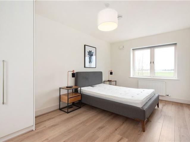 650,000 | 14 Shackleton Manor, Shackleton, Adamstown, Lucan, Co. Dublin Hooke & MacDonald 4989 MyHome. Ie Residential