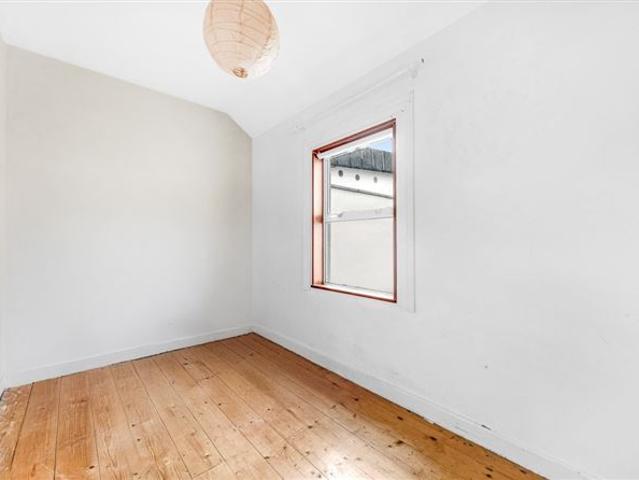 650,000 | 32 The Bawn, Malahide, Co. Dublin Sherry FitzGerald Malahide 5009 MyHome. Ie Residential