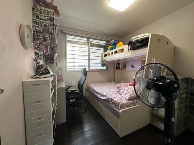 650 Hougang Avenue 8 HDB Apartment For Sale, $640,000, 3 Bed 2 Bath 904 sqft $708.00 psf