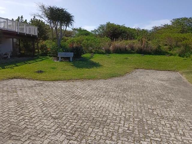 650 m² Land available in Haga