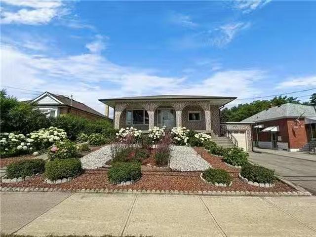 650 Upper Sherman Avenue, Hamilton, ON, L8V 3M5 house for sa.