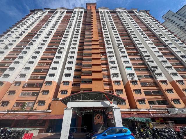 650sqft Level 1 Flora Damansara Damansara Perdana Petaling Jaya