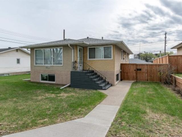 6515 A Street Nw, Edmonton, AB, T6Y 2M2 house for sale | Listing ID E4488 | Royal LePage