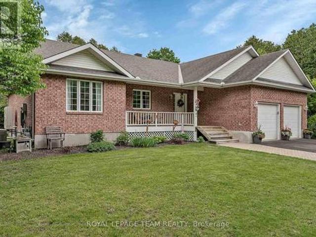 6515 Waddion Drive, Ottawa, ON, K4P 1E7 house for sale | Listing ID X13446 | Royal LePage