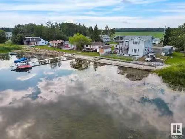 6510 50 Av, Rural Lac Ste. Anne County, AB, T0E 0A0 house fo.
