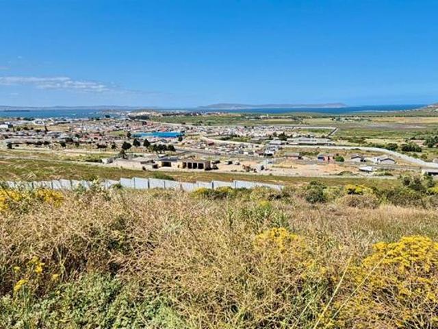 651 m² Land available in Hoogland