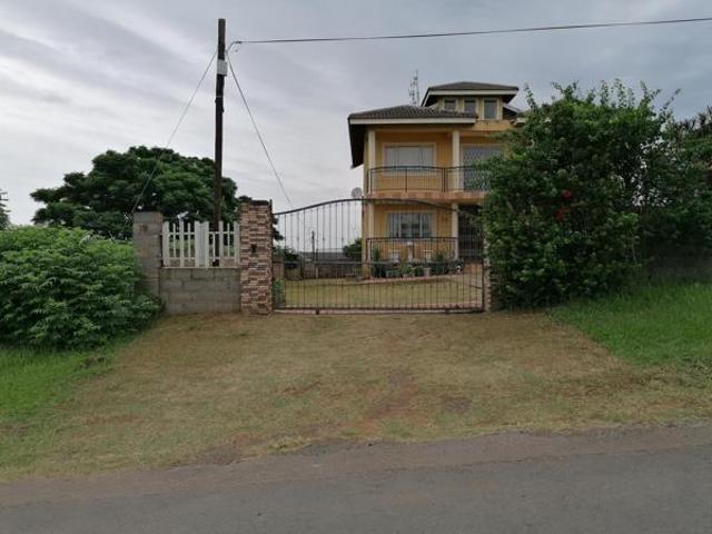 652 m² Land available in Stanger Manor