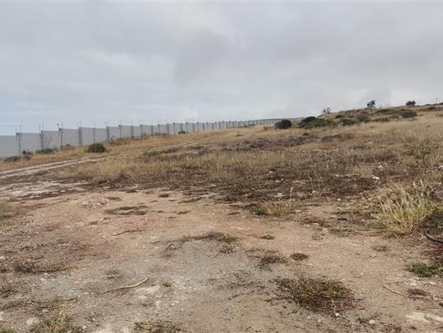 653 m² Land available in Hoogland