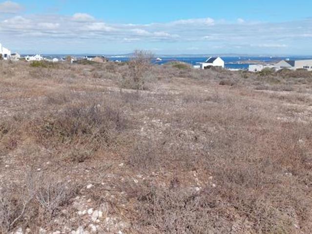 653 m² Land available in Hoogland