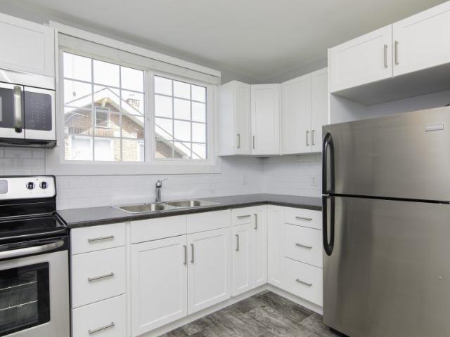 653 Mountain, Winnipeg, MB