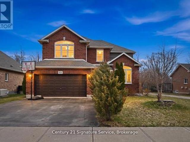 654 Brian Street, Fort Erie, ON, L2A 6W2 house for sale | Listing ID X13476 | Royal LePage