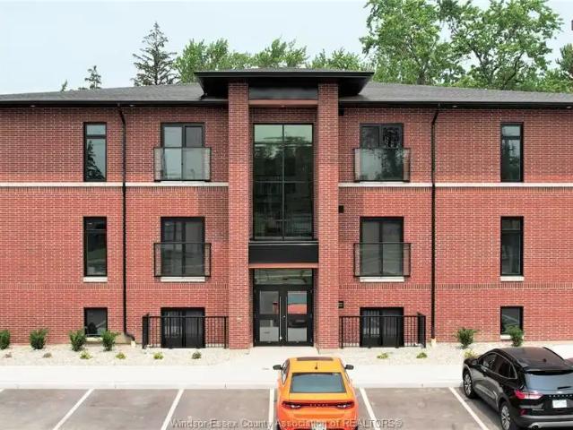 6550 WYANDOTTE STREET Unit# 201