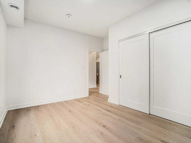 655 Donat 1 Bedroom Apartment for Rent at 655 Donat St, Ottawa, ON K1K 3L8 Vanier