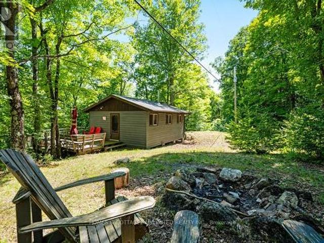 655 Farren Lake #12A Lane, Tay Valley, ON, K0H 2B0 house for sale | Listing ID X12309 | Royal LePage