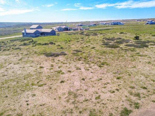 655 m² Land available in Langebaan Country Estate