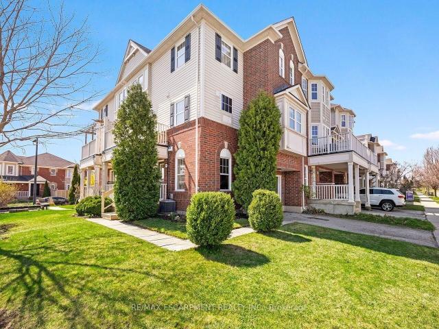 656 Frank Place, Milton | 2+1Beds/3Bath, Townhouse, $729,900 | Condos. Ca