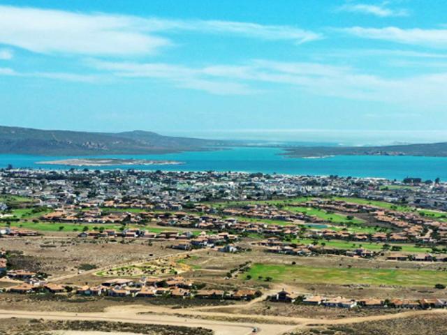 656 m² Land available in Langebaan Country Estate