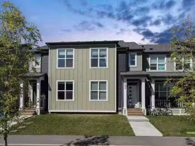 656 Savanna Boulevard Ne, Calgary, AB, T3J 2J9 house for sal.