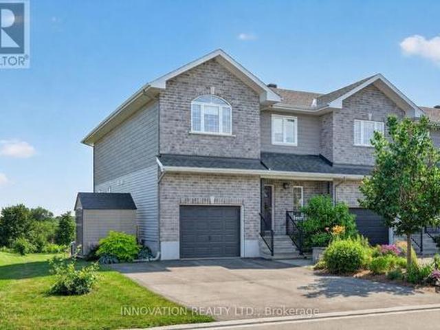 657 Meadowridge Circle, Ottawa, ON, K0A 1L0 house for sale | Listing ID X13572 | Royal LePage