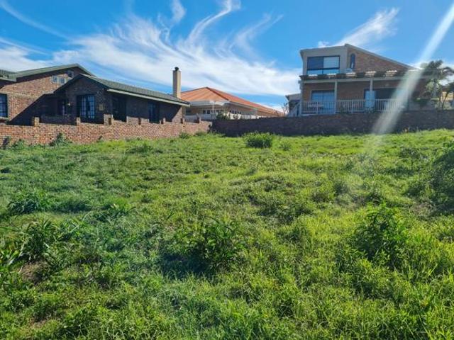 658 m² Land available in Wavecrest