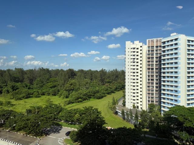 659A Punggol East HDB Apartment For Sale, $648,000, 3 Bed 2 Bath 1,001 sqft $647.00 psf