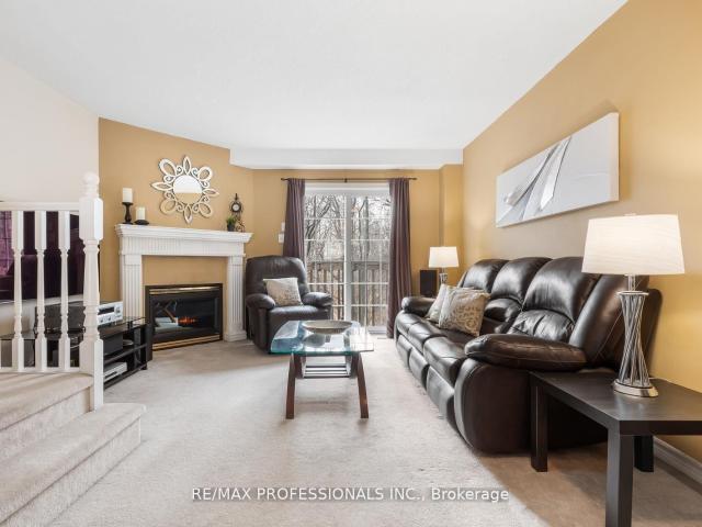 65 3480 Upper Middle Road, Burlington | For Sale @ $684,900 | Condos. Ca