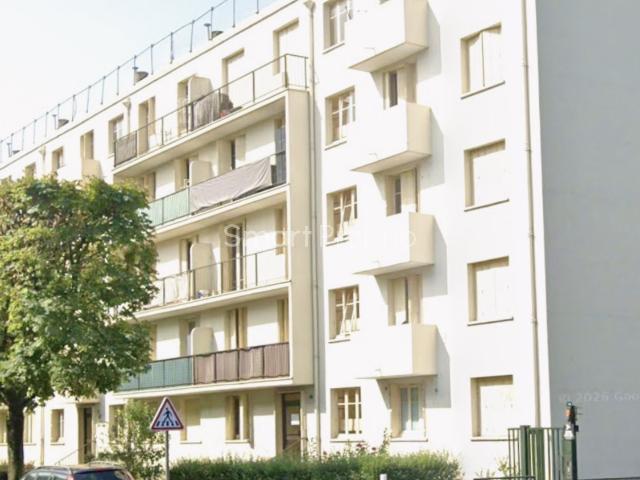 65 bis avenue d’alfortville Choisy le roi. Bus 2 MN pour rer C 5 MN. APPT 3/4P REFAIT A NEUF, colocation poss