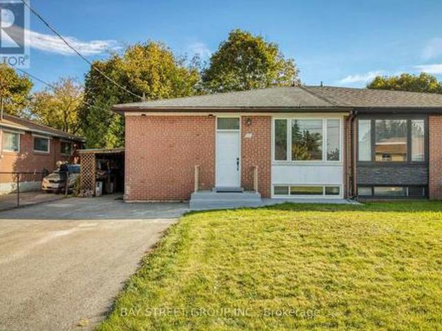 65 Davis Road, Aurora, ON, L4G 2B4 house for sale | Listing ID N12121 | Royal LePage
