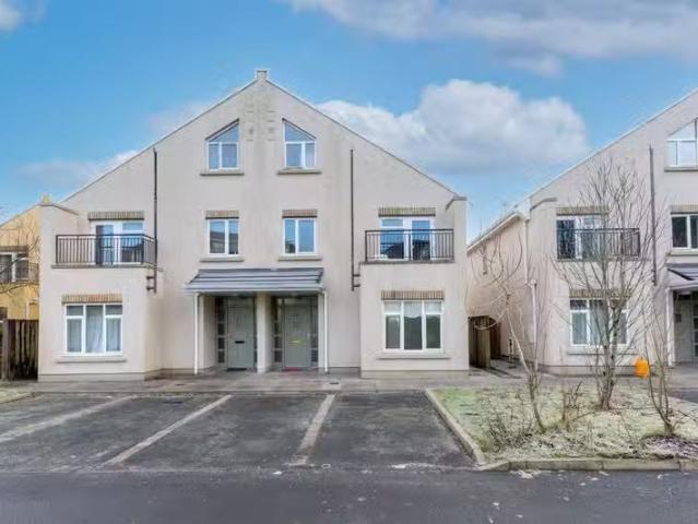 65 Fionnuisce, Doughiska, Ballybane, Co. Galway, H91A6CR is fo.