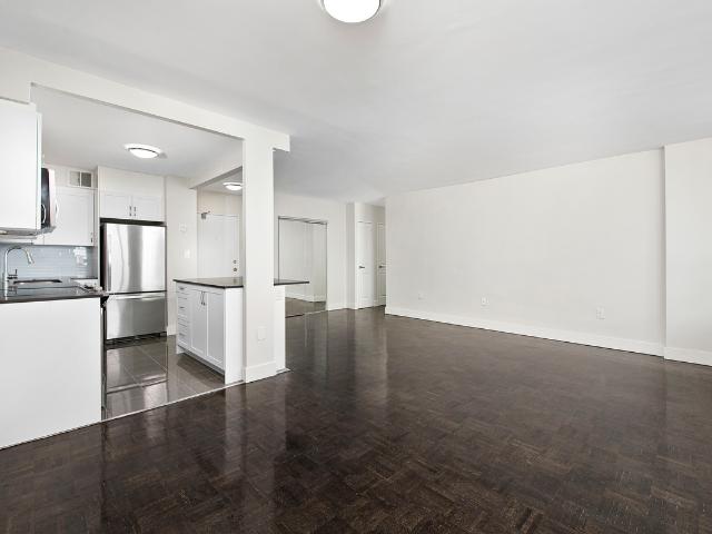 65 Forest Manor Rd 3 Bedroom Apartment for Rent at 65 Forest Manor Rd, Toronto, ON M2J 1M5 Henry Farm