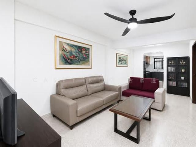 65 Kallang Bahru HDB Apartment For Sale, $438,000, 2 Bed 1 Bath 700 sqft $626.00 psf