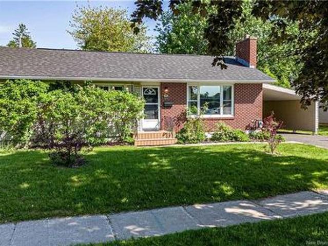 65 Liverpool Street, Fredericton, NB, E3B 4V3 house for sale | Listing ID NB142215 | Royal LePage
