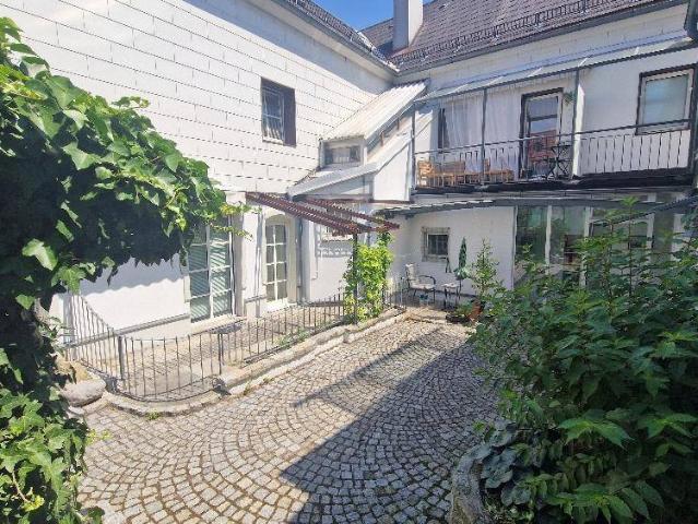 65 m² WOHNUNG ZENTRALER LAGE! ITALIEN FLAIR!