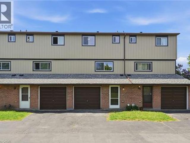 65 Mount Albion Road Unit# 2, Hamilton, ON, L8K 5S5 townhouse for sale | Listing ID 40831 | Royal LePage