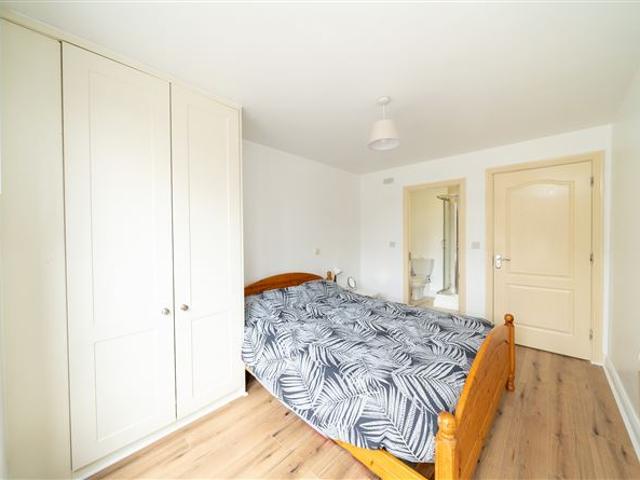 65 St John's Well Way, Kilmainham, Dublin 8 Brock DeLappe Estate Agents 4939 MyHome. Ie Residential