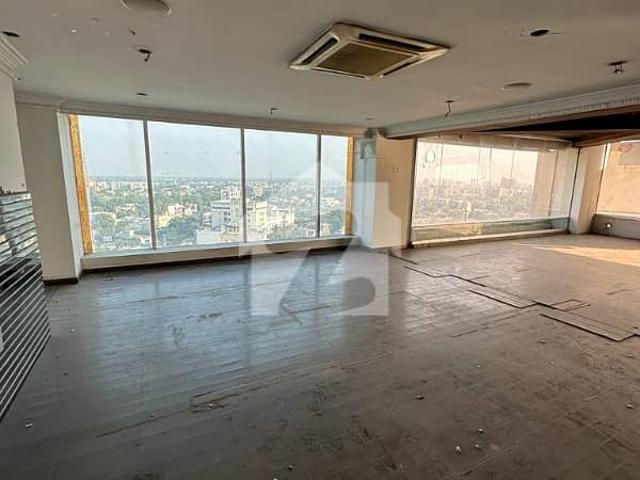 6600 Sq Ft Commercial Hall Is Available Of Rent