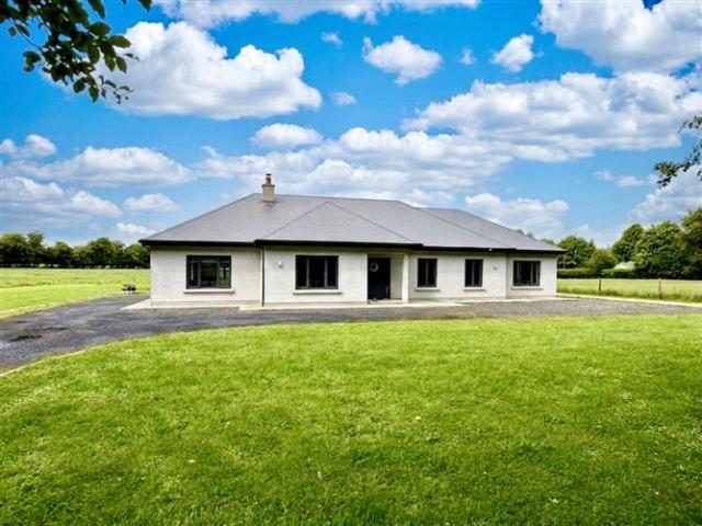 660,000 | Yellowbog Common, Kilcullen, Kildare Dowling Property 5003 MyHome. Ie Residential