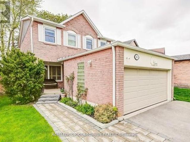 660 Foxwood Trail, Pickering, ON, L1V 3X8 house for sale | Listing ID E13550 | Royal LePage