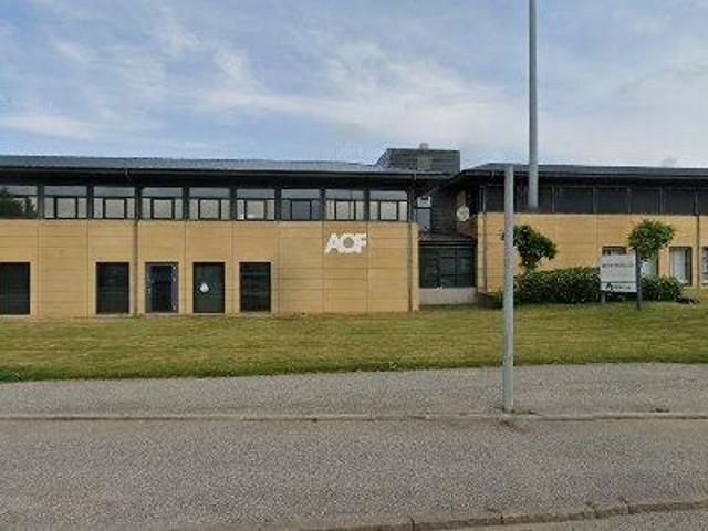 660 m2 kontor til leje i Viborg