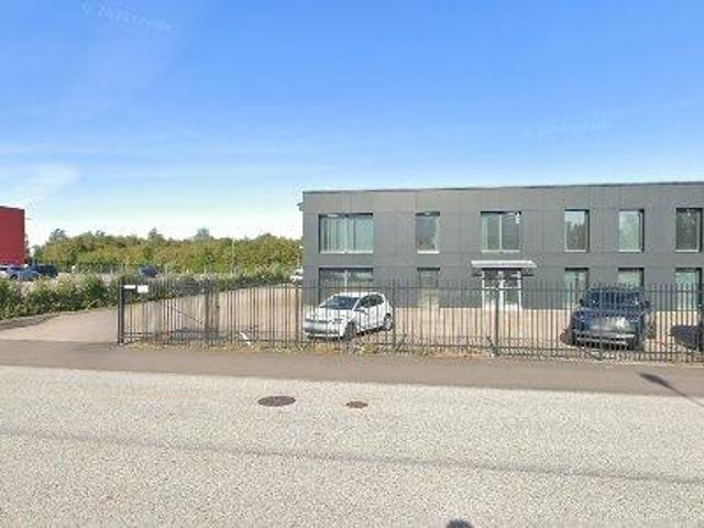 660 m2 lager uthyres i Högsby
